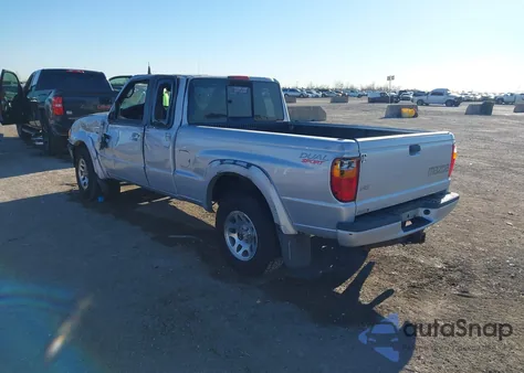 2003 Mazda B4000 Ds z USA, uszkodzony, nr VIN 4F4YR46E43TM18896